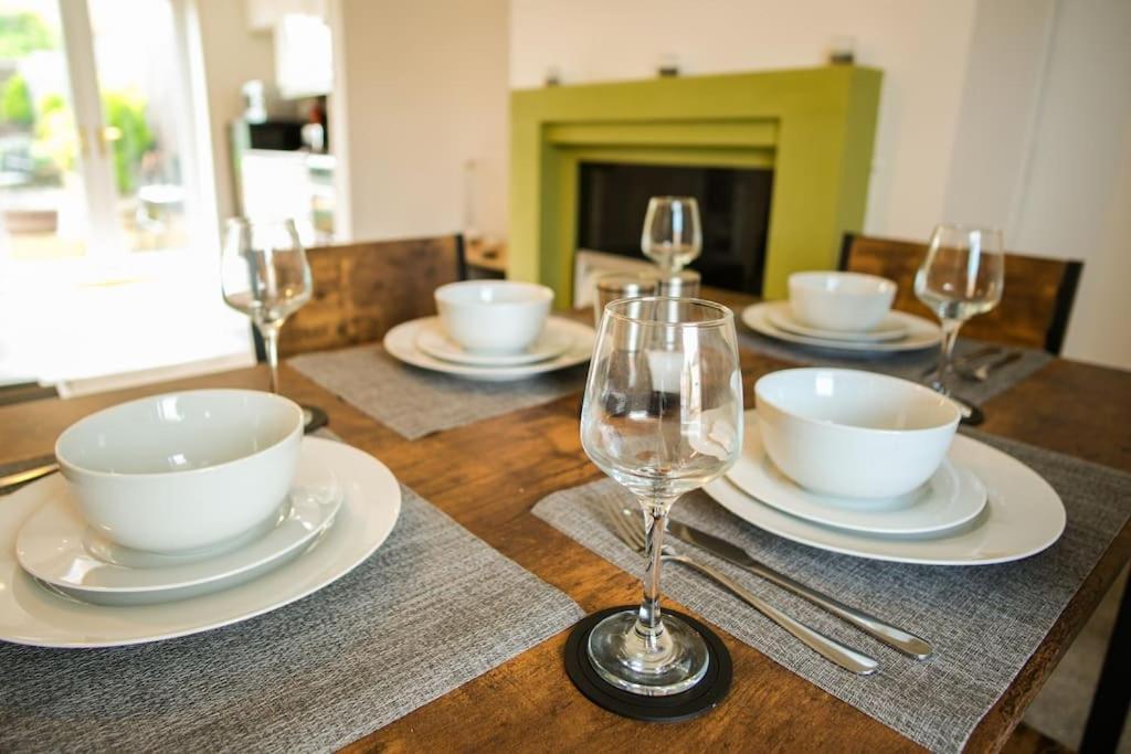 3 Bed, Parking Inc 15 Percent Off For Monthly Stays Westoe Zewnętrze zdjęcie