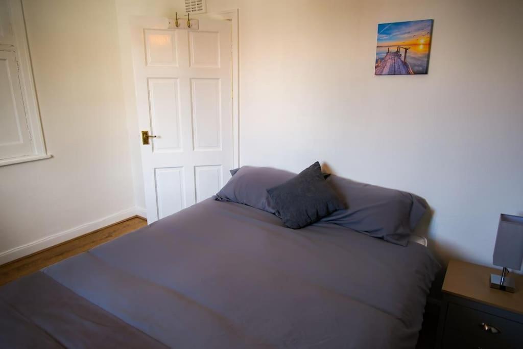 3 Bed, Parking Inc 15 Percent Off For Monthly Stays Westoe Zewnętrze zdjęcie