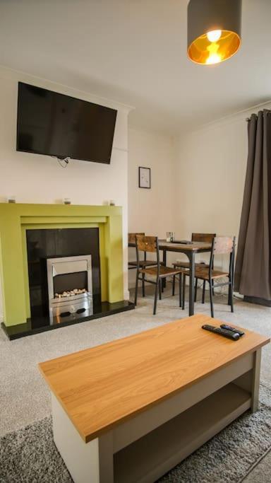 3 Bed, Parking Inc 15 Percent Off For Monthly Stays Westoe Zewnętrze zdjęcie